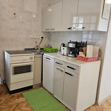 Stefica アパート